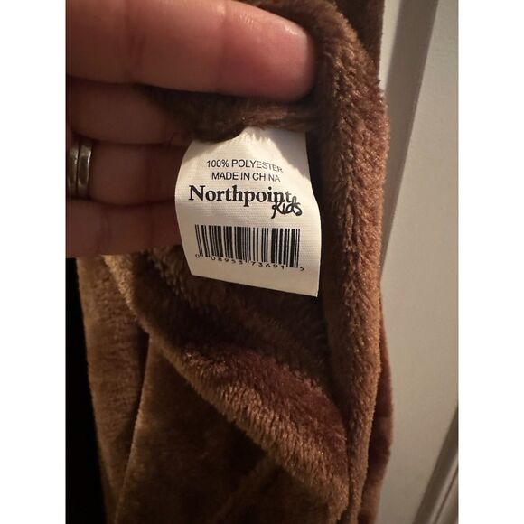 NWOT Northpoint Kids Brown Reindeer Hooded Blanket with Hand Pockets - Picture 3 of 9